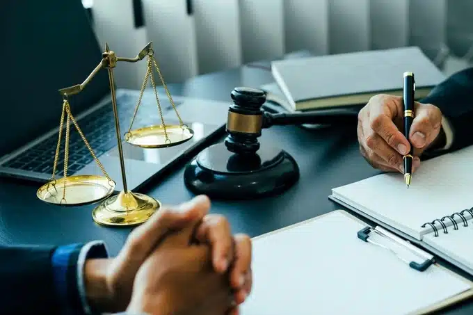 how a local DUI lawyer in Queens can positively impact your case, with emphasis on local familiarity and custom defense strategies.